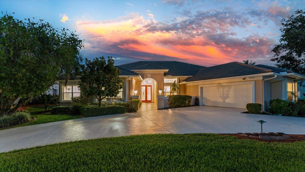 На продажу: $1,995,000 (3 спален, 2 ванн, 3337 Квадратных фут)