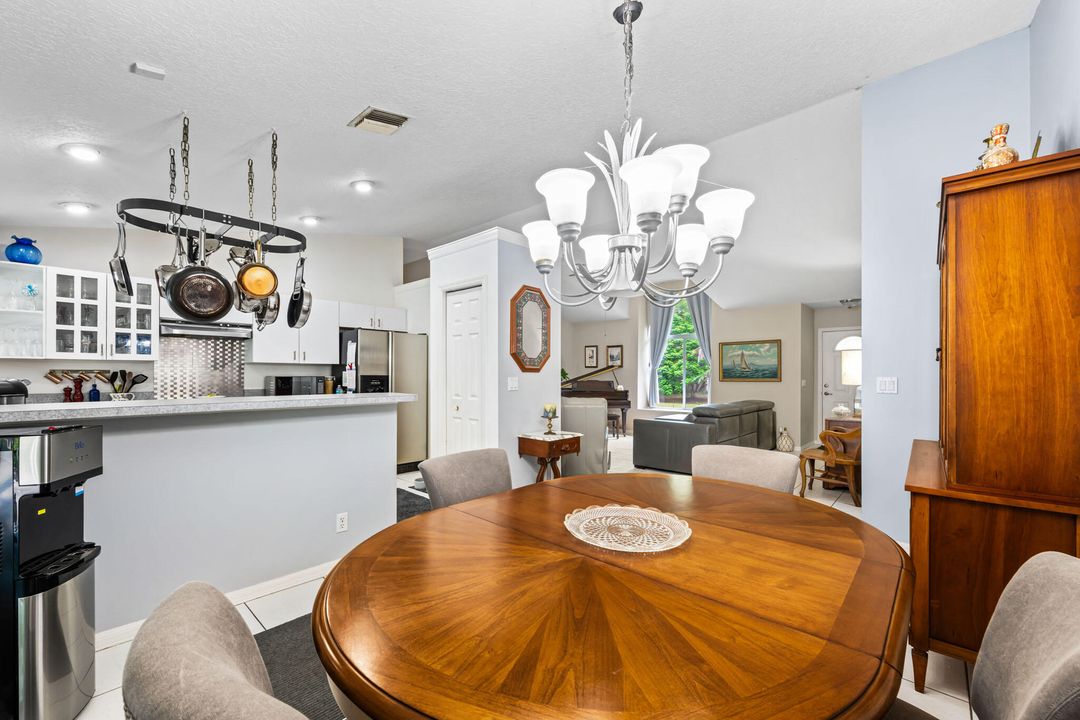 待售: $1,639,000 (3 贝兹, 2 浴室, 1600 平方英尺)