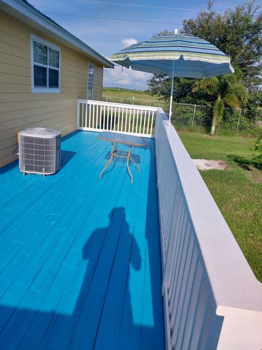 Activo con contrato: $298,000 (4 camas, 2 baños, 1152 Pies cuadrados)