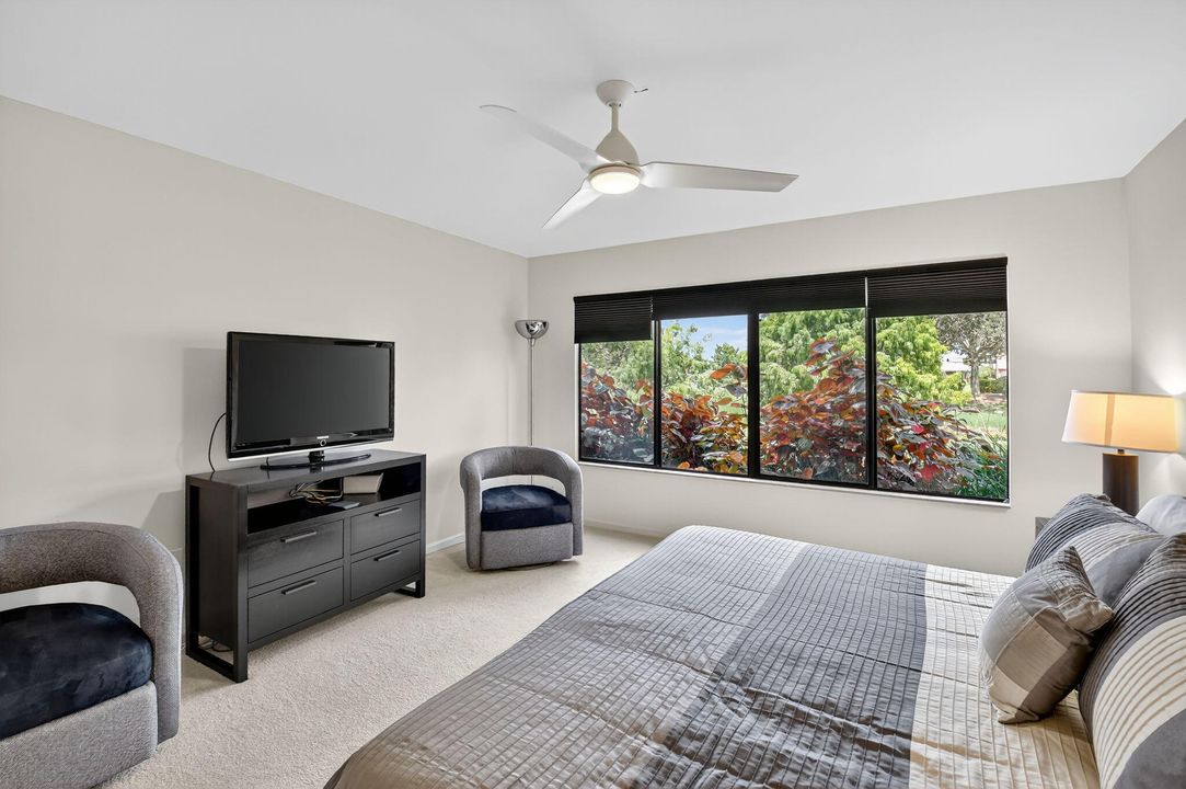 Active With Contract: $10,000 (2 beds, 2 baths, 1688 Square Feet)