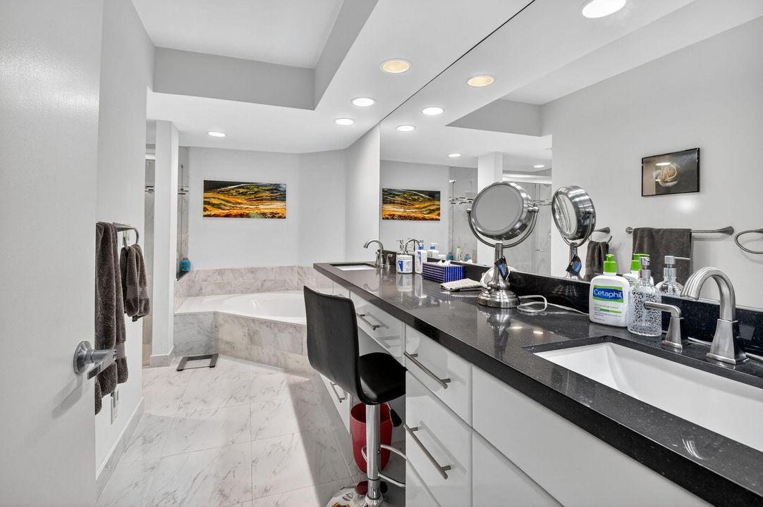 Active With Contract: $10,000 (2 beds, 2 baths, 1688 Square Feet)