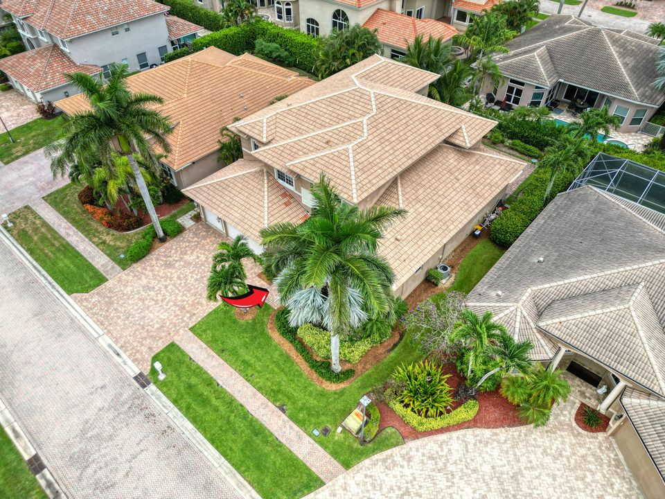 For Sale: $1,099,000 (5 beds, 4 baths, 4384 Square Feet)