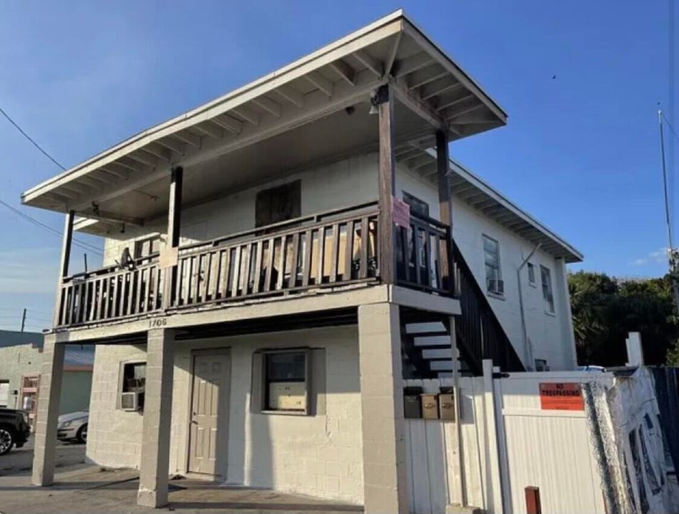 For Sale: $365,000 (0 beds, 0 baths, 1700 Square Feet)