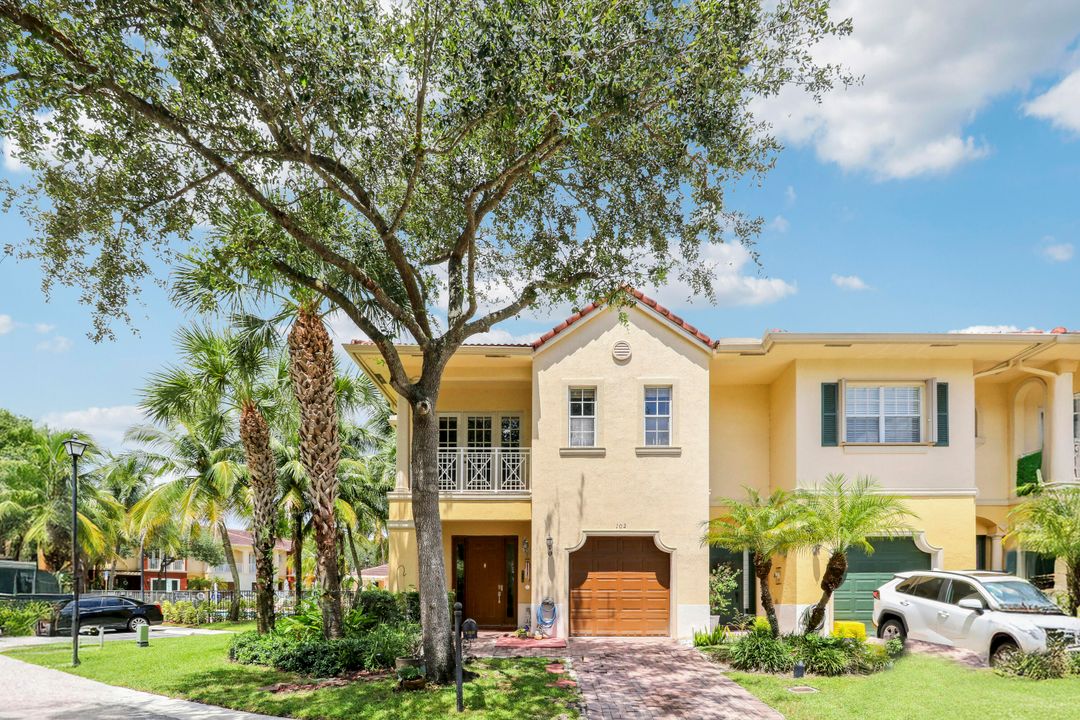 待售: $414,999 (3 贝兹, 2 浴室, 1939 平方英尺)