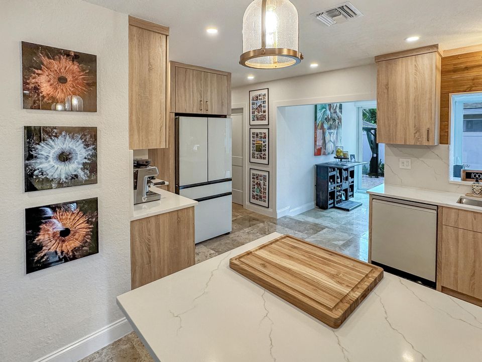 Active With Contract: $759,000 (4 beds, 2 baths, 1470 Square Feet)