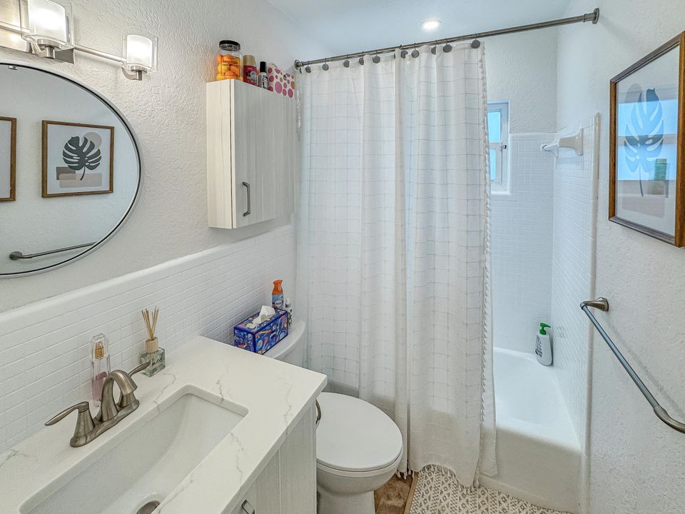 Active With Contract: $759,000 (4 beds, 2 baths, 1470 Square Feet)