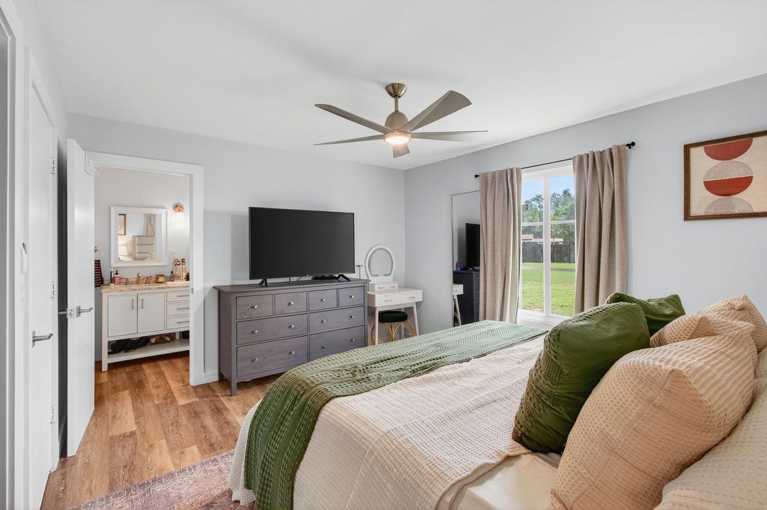 Active With Contract: $575,000 (3 beds, 2 baths, 1925 Square Feet)