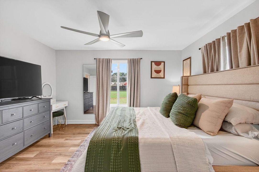 Active With Contract: $575,000 (3 beds, 2 baths, 1925 Square Feet)