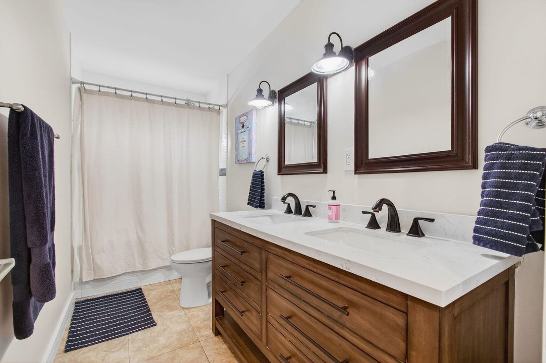 Active With Contract: $575,000 (3 beds, 2 baths, 1925 Square Feet)