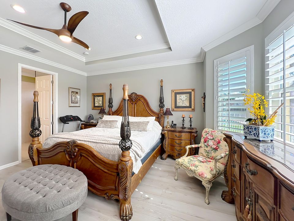 For Sale: $499,900 (3 beds, 3 baths, 1982 Square Feet)