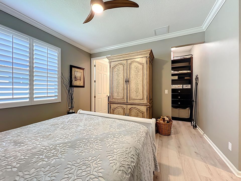 For Sale: $499,900 (3 beds, 3 baths, 1982 Square Feet)