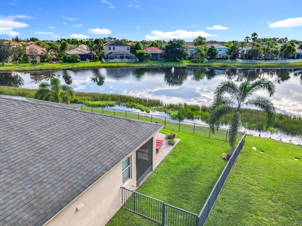 For Sale: $499,900 (3 beds, 3 baths, 1982 Square Feet)