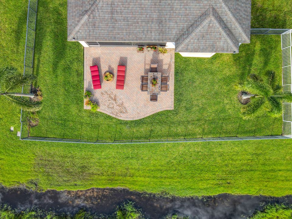 For Sale: $499,900 (3 beds, 3 baths, 1982 Square Feet)