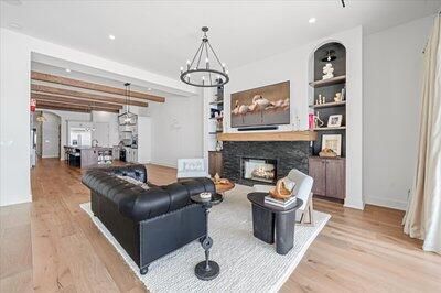 На продажу: $2,850,000 (3 спален, 3 ванн, 2820 Квадратных фут)