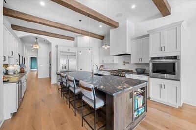 На продажу: $2,850,000 (3 спален, 3 ванн, 2820 Квадратных фут)