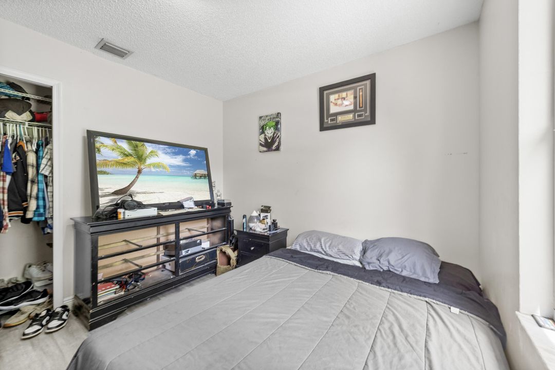 For Sale: $618,000 (4 beds, 2 baths, 1344 Square Feet)