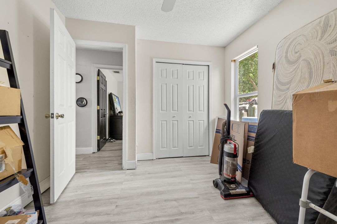 For Sale: $618,000 (4 beds, 2 baths, 1344 Square Feet)