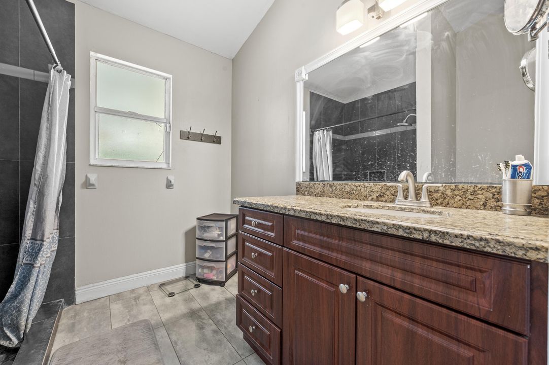 For Sale: $618,000 (4 beds, 2 baths, 1344 Square Feet)