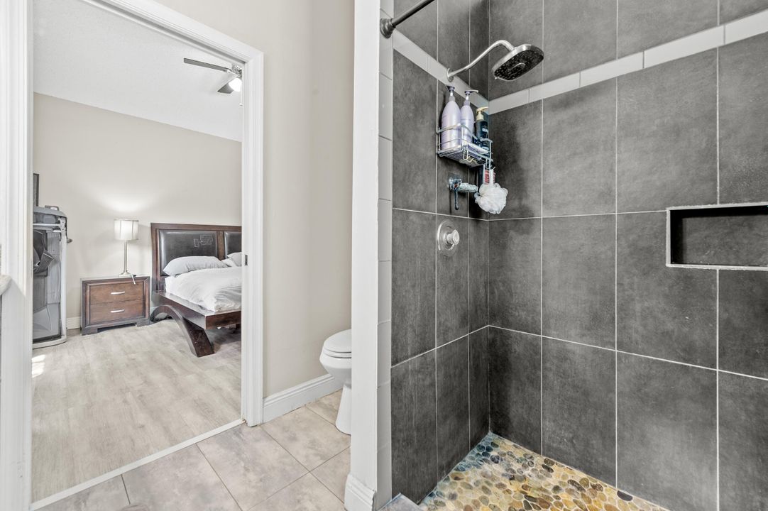 For Sale: $618,000 (4 beds, 2 baths, 1344 Square Feet)