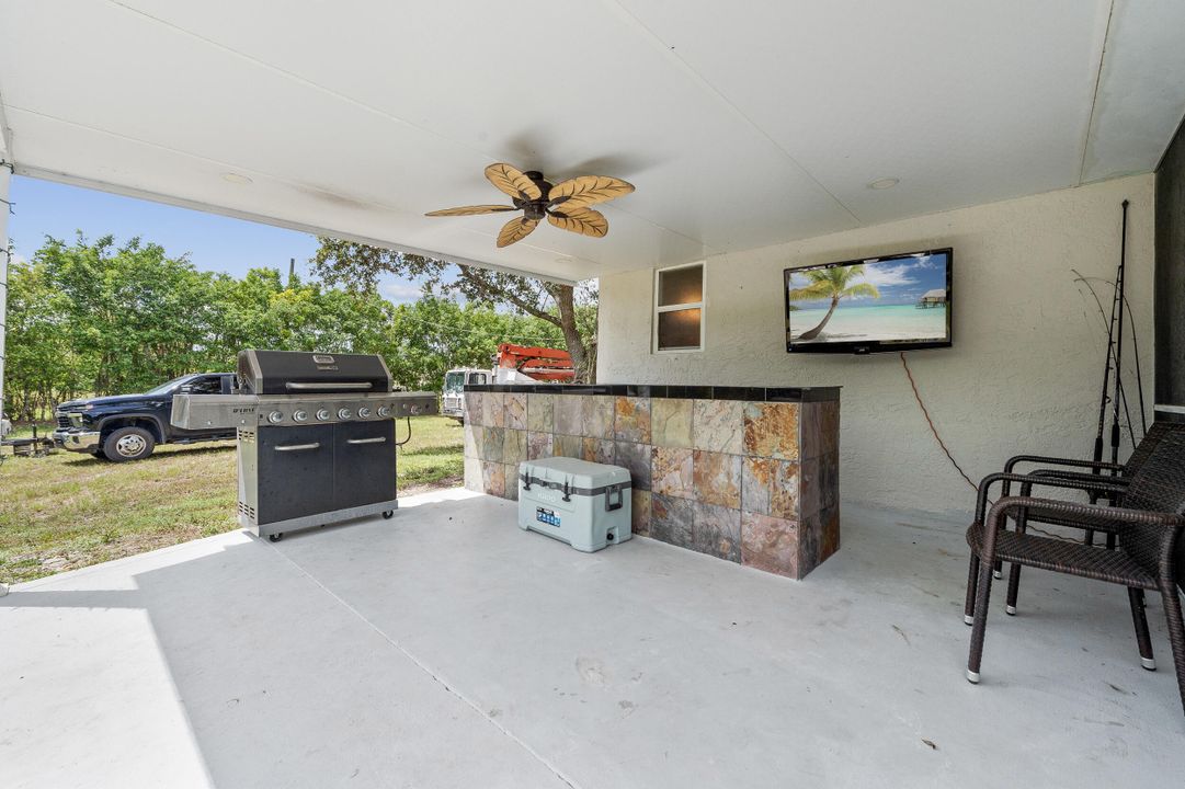 For Sale: $618,000 (4 beds, 2 baths, 1344 Square Feet)