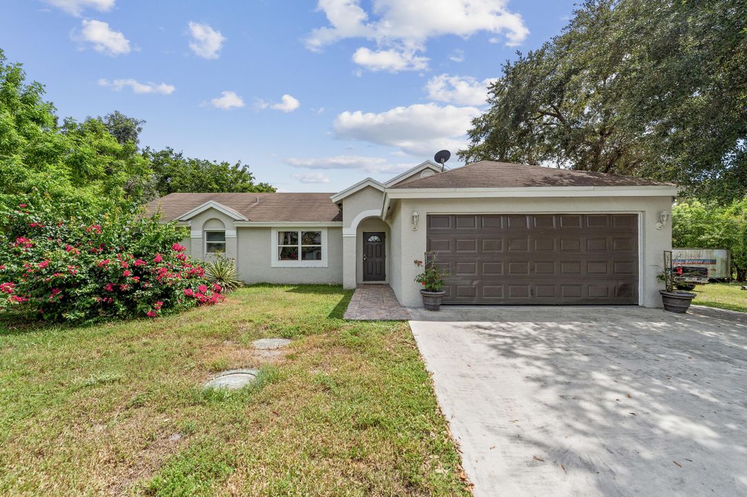For Sale: $618,000 (4 beds, 2 baths, 1344 Square Feet)