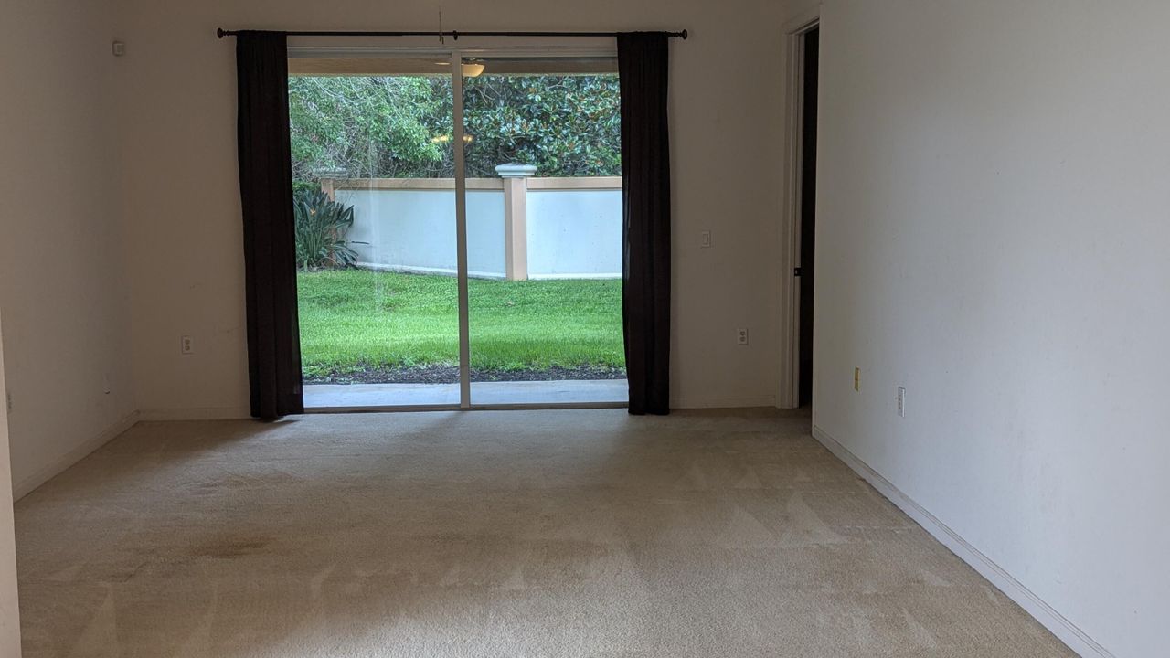 В аренду: $2,150 (3 спален, 2 ванн, 1464 Квадратных фут)