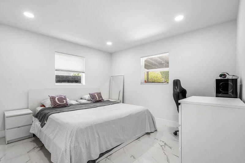 Под контрактом: $520,000 (3 спален, 2 ванн, 1020 Квадратных фут)