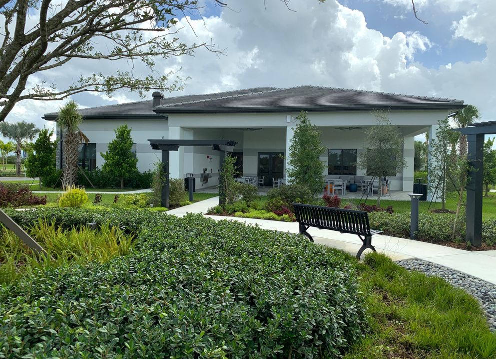 待售: $924,750 (3 贝兹, 3 浴室, 2753 平方英尺)