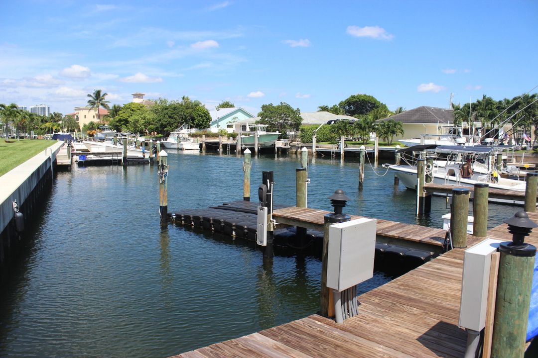 待售: $699,000 (2 贝兹, 2 浴室, 1035 平方英尺)