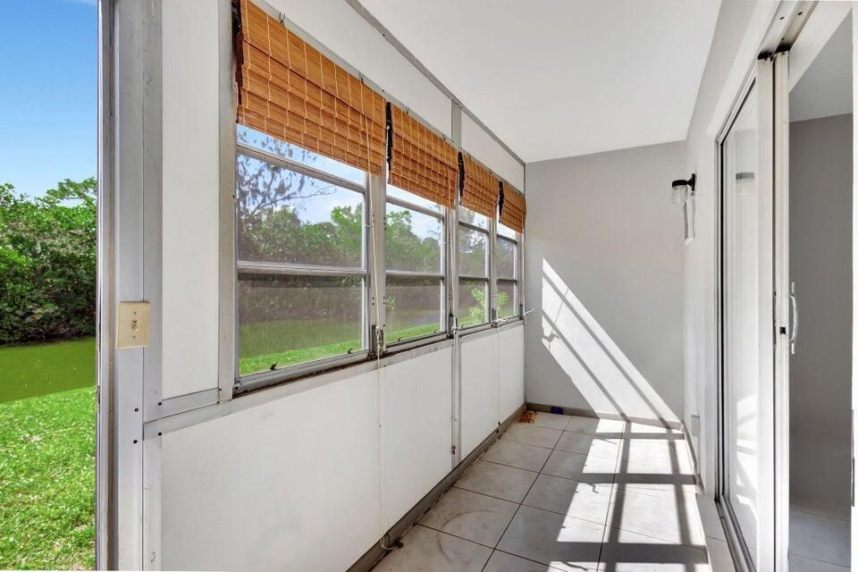 На продажу: $85,900 (1 спален, 1 ванн, 570 Квадратных фут)