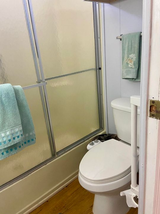 На продажу: $45,000 (2 спален, 2 ванн, 1400 Квадратных фут)