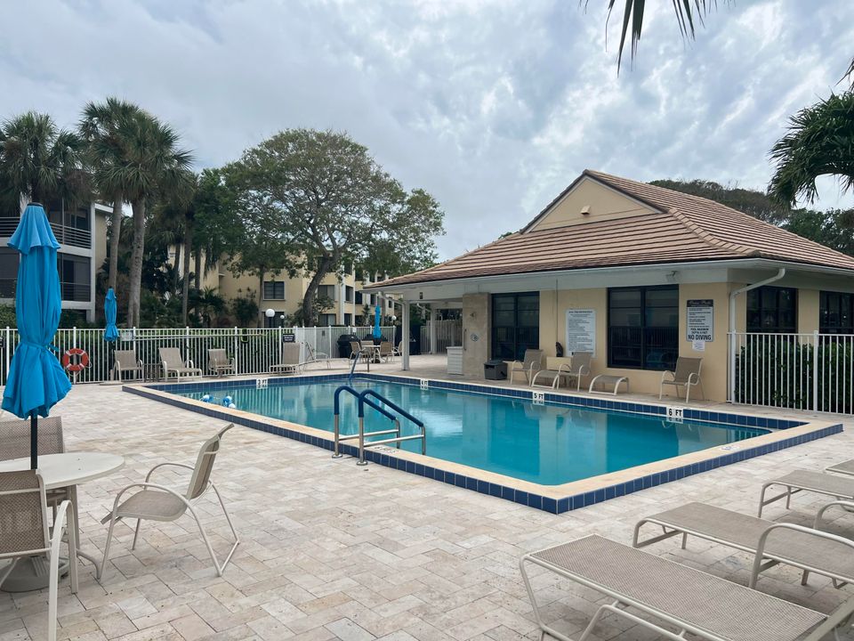 Под контрактом: $2,500 (2 спален, 2 ванн, 1520 Квадратных фут)