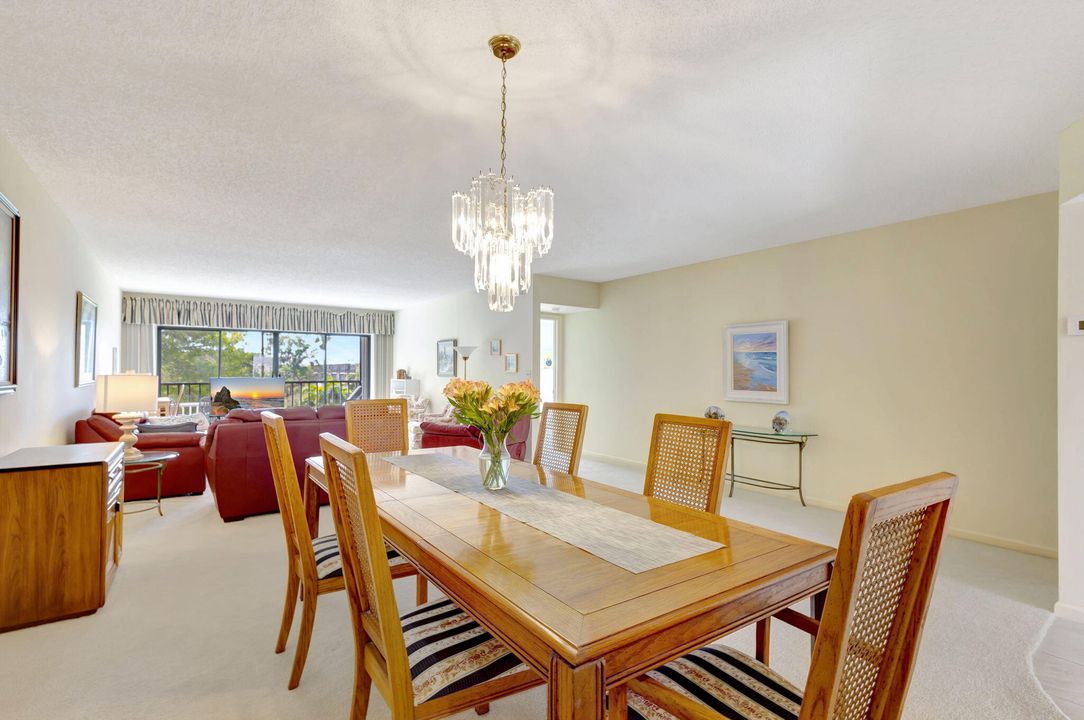 Под контрактом: $2,500 (2 спален, 2 ванн, 1520 Квадратных фут)