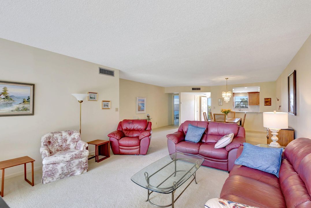 Под контрактом: $2,500 (2 спален, 2 ванн, 1520 Квадратных фут)