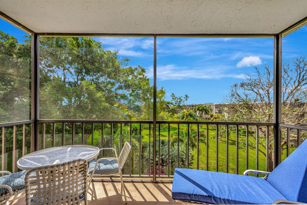 Под контрактом: $2,500 (2 спален, 2 ванн, 1520 Квадратных фут)