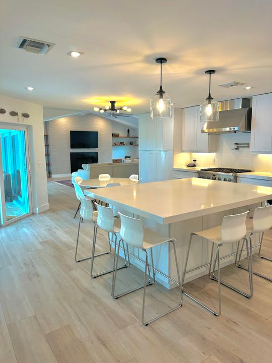 В аренду: $16,000 (5 спален, 4 ванн, 3448 Квадратных фут)