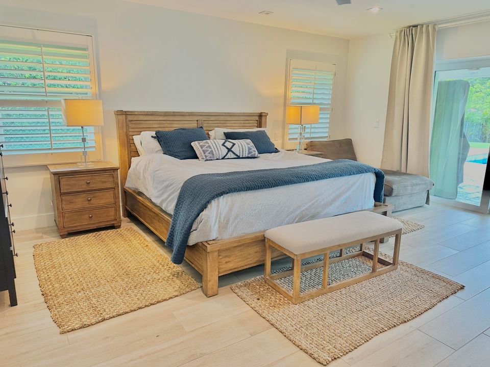 В аренду: $16,000 (5 спален, 4 ванн, 3448 Квадратных фут)