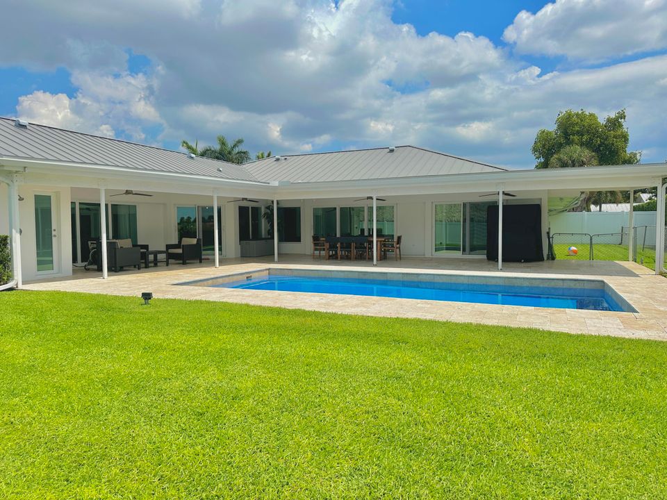 В аренду: $16,000 (5 спален, 4 ванн, 3448 Квадратных фут)