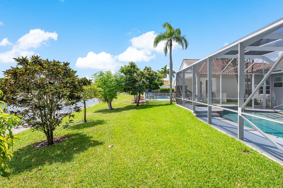 合同活跃: $1,149,000 (4 贝兹, 3 浴室, 2676 平方英尺)