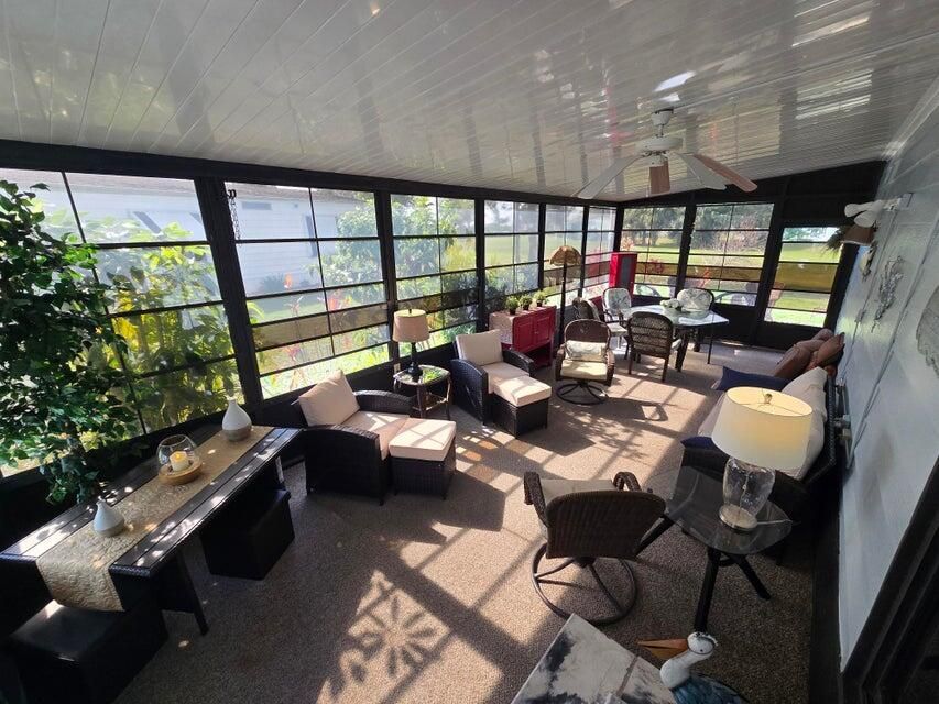 На продажу: $49,900 (2 спален, 2 ванн, 1344 Квадратных фут)