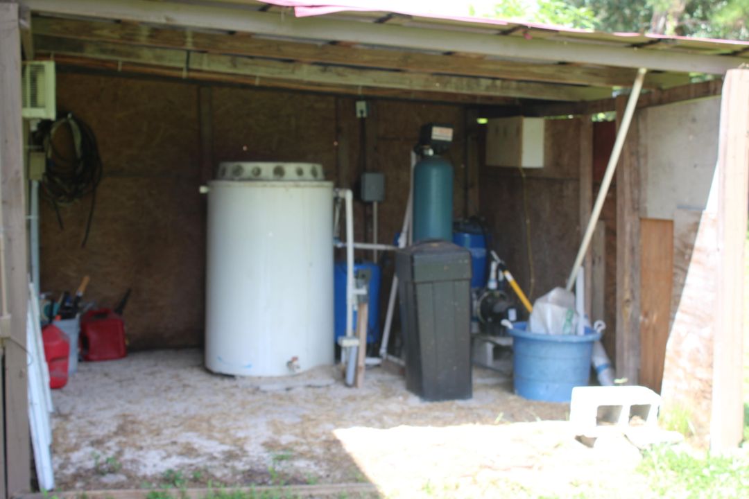 For Sale: $255,000 (2 beds, 1 baths, 528 Square Feet)