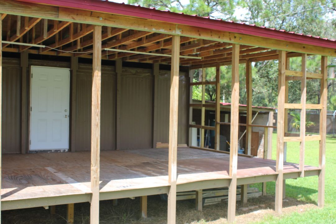 For Sale: $255,000 (2 beds, 1 baths, 528 Square Feet)