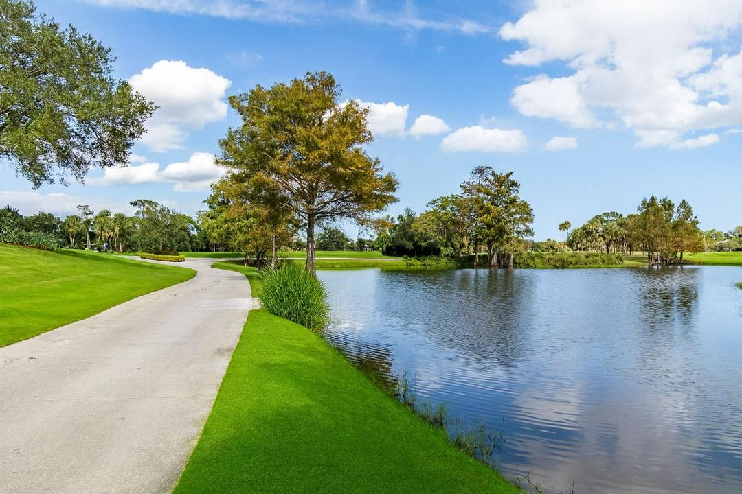 На продажу: $1,099,000 (3 спален, 2 ванн, 2694 Квадратных фут)