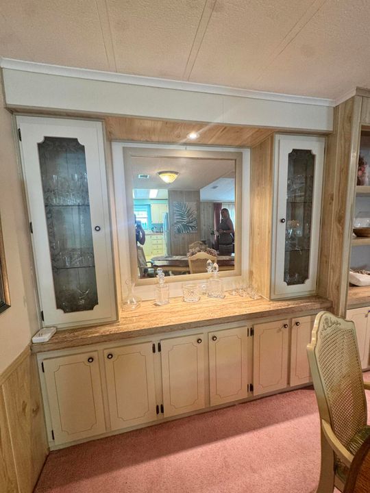 На продажу: $49,900 (2 спален, 2 ванн, 1344 Квадратных фут)