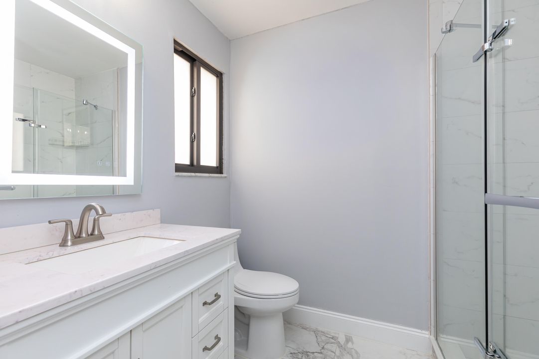 合同活跃: $449,000 (2 贝兹, 2 浴室, 1398 平方英尺)