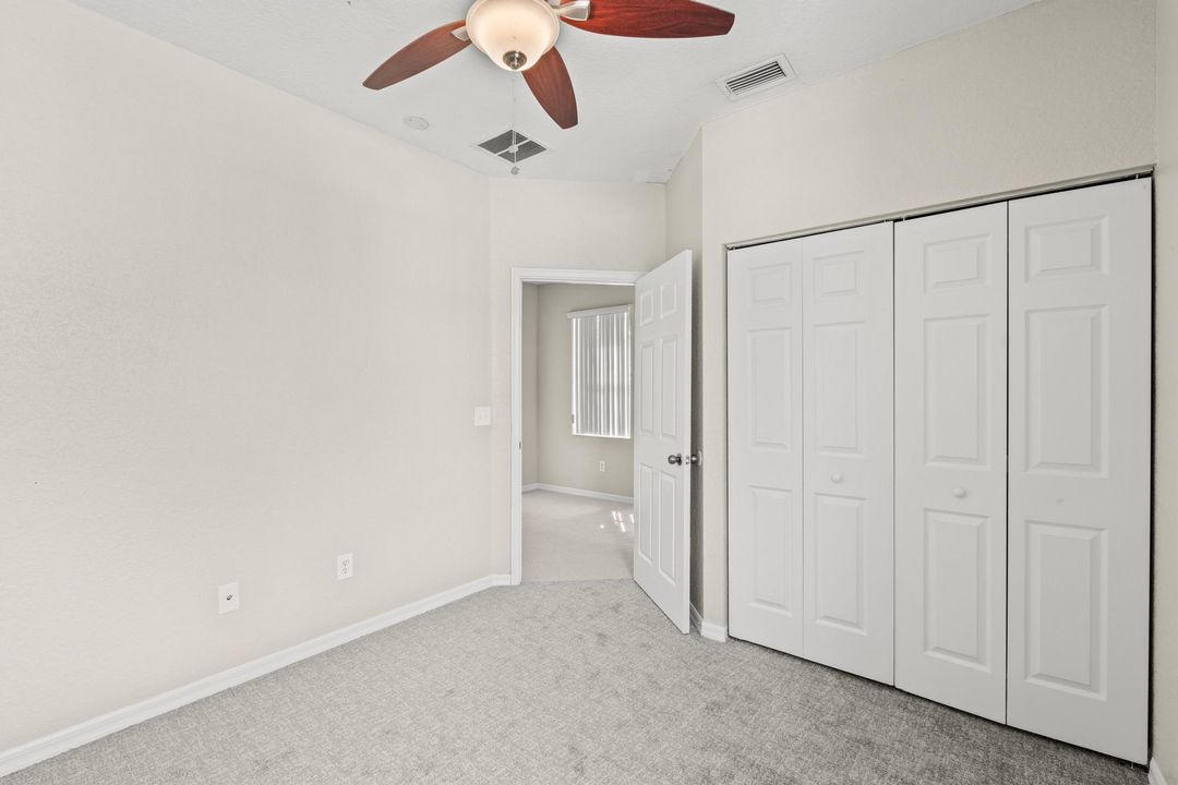 Active With Contract: $2,550 (3 beds, 2 baths, 1711 Square Feet)