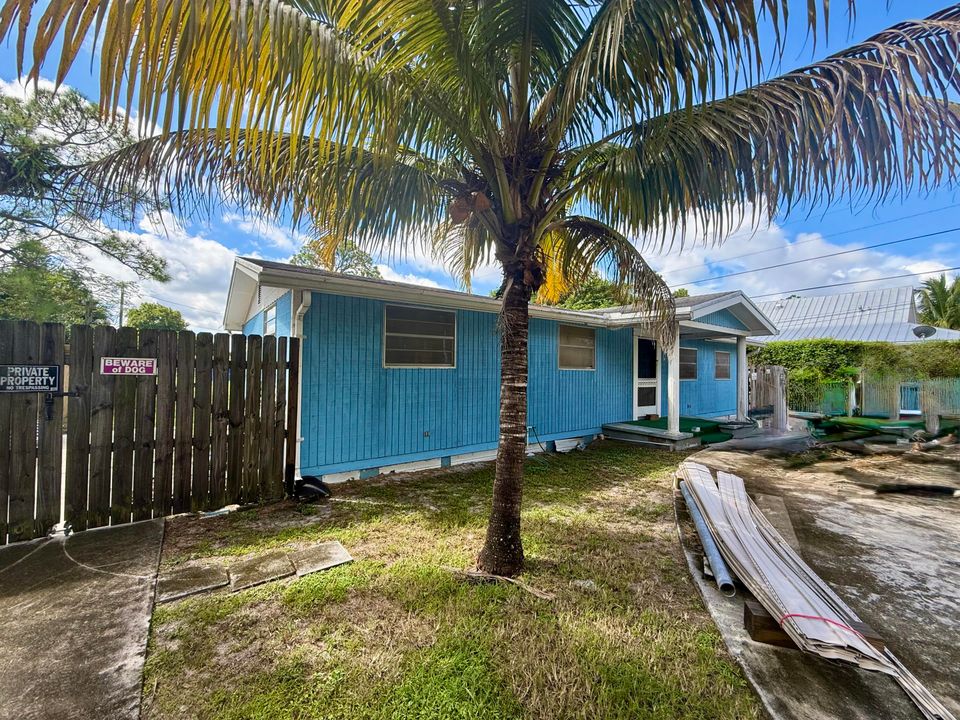 Под контрактом: $150,000 (0 спален, 1 ванн, 1152 Квадратных фут)