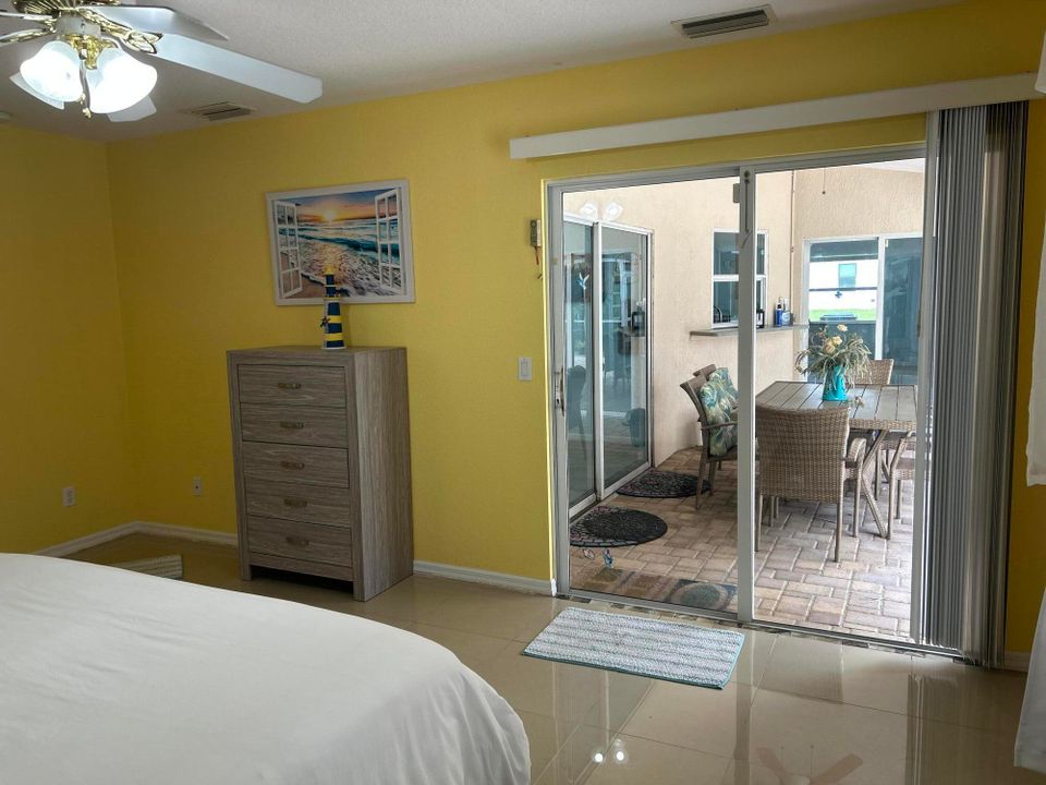 For Rent: $2,400 (4 beds, 2 baths, 1920 Square Feet)