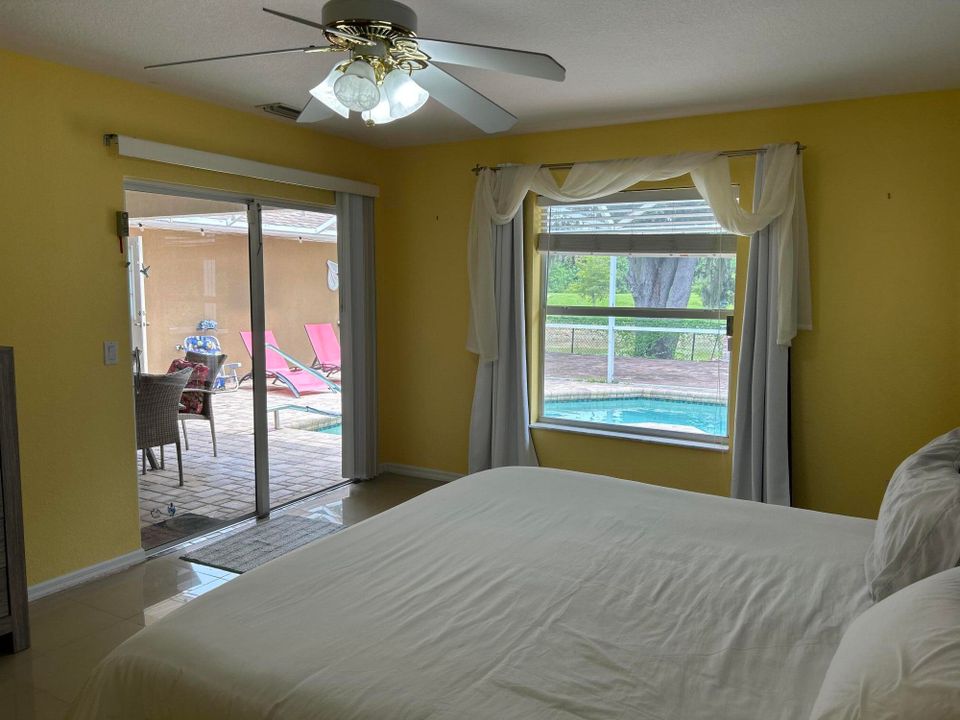 For Rent: $2,400 (4 beds, 2 baths, 1920 Square Feet)