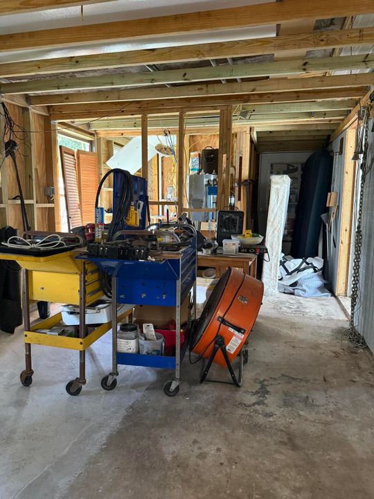 Под контрактом: $150,000 (0 спален, 1 ванн, 1152 Квадратных фут)